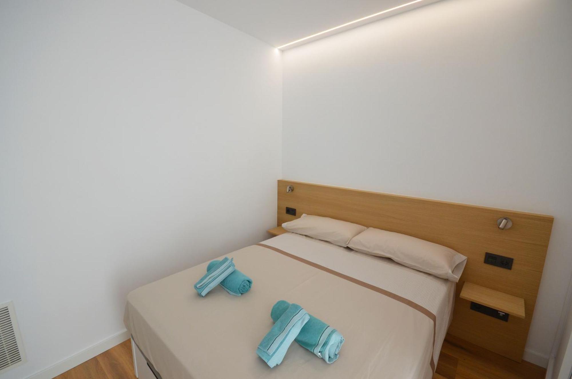 Suites Port Cambrils Buitenkant foto